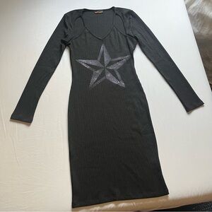 HOT LAVA black rib knit long sleeve star‎ graphic cutout bodycon midi dress